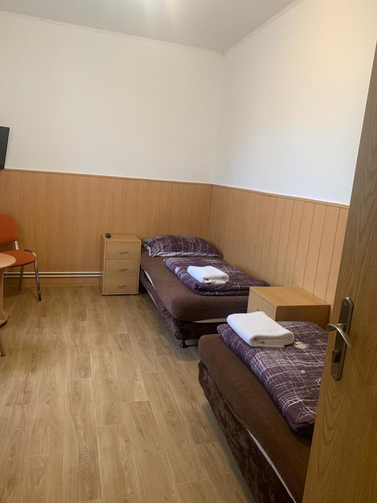Penzion Mánes Krabcice Esterno foto